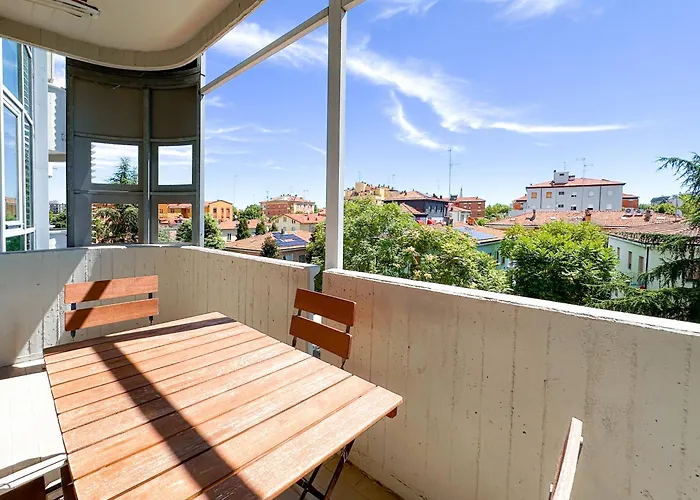 Skyline - View On Ghirlandina Διαμέρισμα *